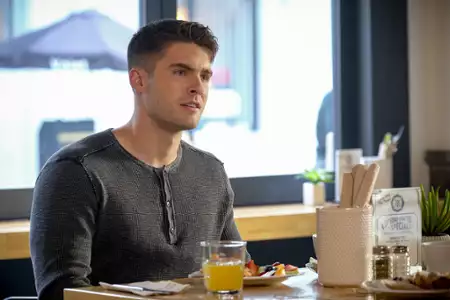 All American - galeria zdjęć - filmweb