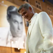 Jay Kelly - galeria zdjęć - filmweb