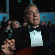 Jay Kelly - galeria zdjęć - filmweb