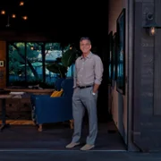 Jay Kelly - galeria zdjęć - filmweb