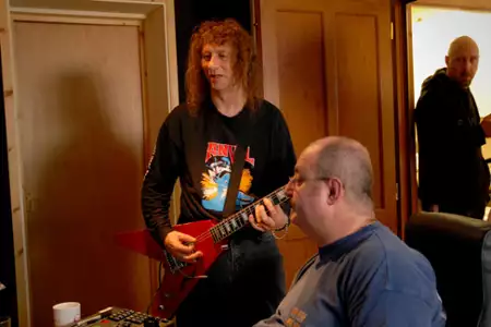 Anvil! Historia pionier&oacute;w heavy metalu - galeria zdjęć - filmweb