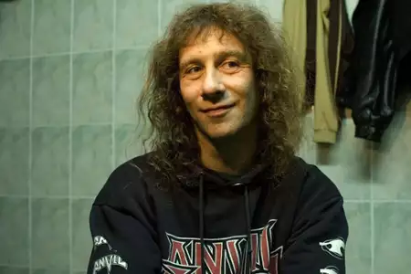 Anvil! Historia pionier&oacute;w heavy metalu - galeria zdjęć - filmweb