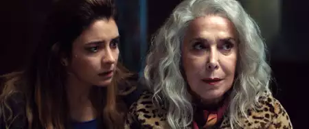 Intruz - galeria zdjęć - filmweb