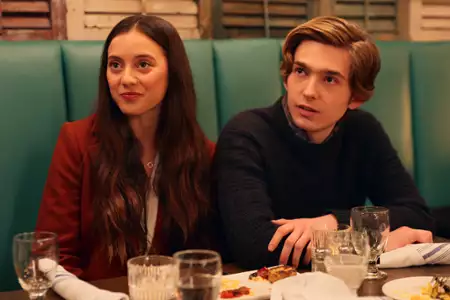 Dash i Lily - galeria zdjęć - filmweb