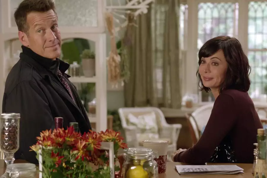 Good Witch - galeria zdjęć - filmweb