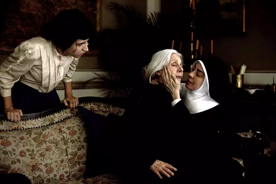 Wszyscy zmarli - galeria zdjęć - filmweb