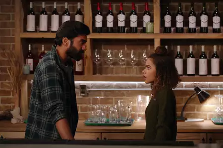 Ginny & Georgia - galeria zdjęć - filmweb