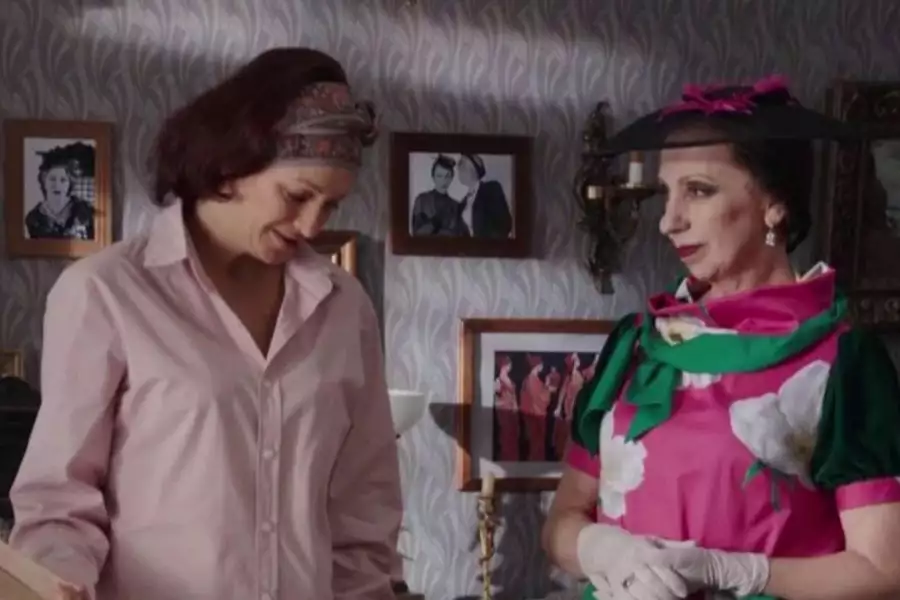 Czerwona królowa - galeria zdjęć - filmweb