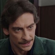 Czerwona królowa - galeria zdjęć - filmweb