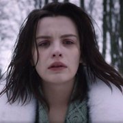Czerwona królowa - galeria zdjęć - filmweb
