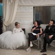 Unorthodox - galeria zdjęć - filmweb