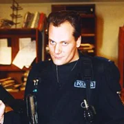 13 Posterunek 2 - galeria zdjęć - filmweb