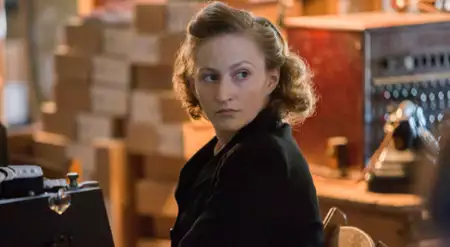 Na usługach wroga - galeria zdjęć - filmweb