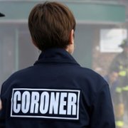 Coroner - galeria zdjęć - filmweb