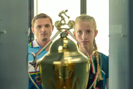Madison - siła przyjaźni - galeria zdjęć - filmweb