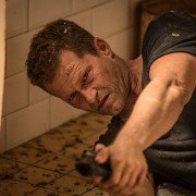 Tschiller: Off Duty - galeria zdjęć - filmweb