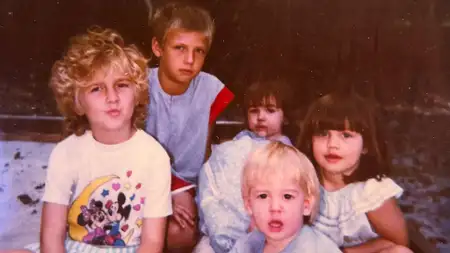 The Carters: Hurts To Love You - galeria zdjęć - filmweb