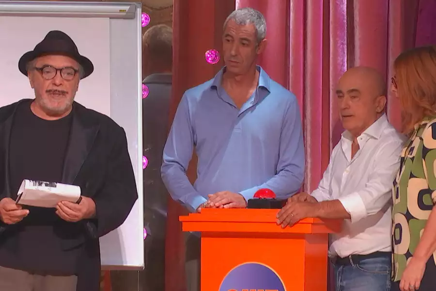 LOL: Chi ride è fuori - galeria zdjęć - filmweb