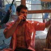 Neonowy byk - galeria zdjęć - filmweb