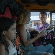 Neonowy byk - galeria zdjęć - filmweb