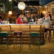 Abby's - galeria zdjęć - filmweb