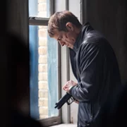 Godzina ciszy - galeria zdjęć - filmweb