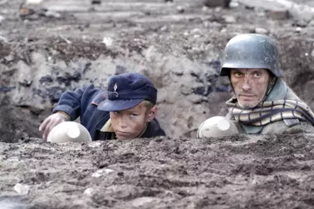 Upadek - galeria zdjęć - filmweb