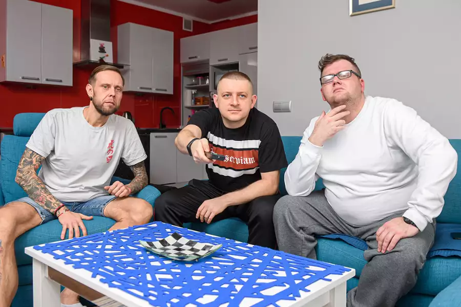 Gogglebox. Przed telewizorem - galeria zdjęć - filmweb