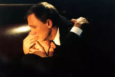10 minut p&oacute;źniej: Wiolonczela - galeria zdjęć - filmweb