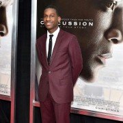 Concussion - galeria zdjęć - filmweb