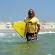 Surfer z Nicei - galeria zdjęć - filmweb