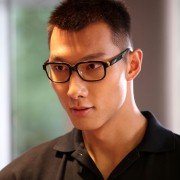 Shen Qi - galeria zdjęć - filmweb