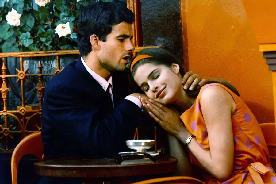 Parasolki z Cherbourga - galeria zdjęć - filmweb