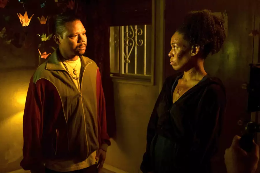 Snowfall - galeria zdjęć - filmweb