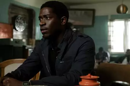 Snowfall - galeria zdjęć - filmweb