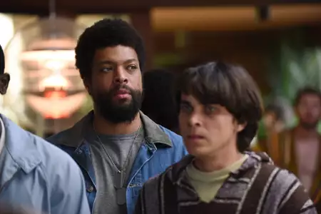 Snowfall - galeria zdjęć - filmweb