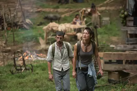 Snowfall - galeria zdjęć - filmweb