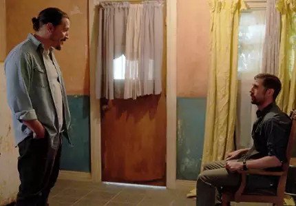 Snowfall - galeria zdjęć - filmweb