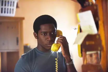 Snowfall - galeria zdjęć - filmweb