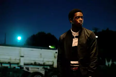 Snowfall - galeria zdjęć - filmweb
