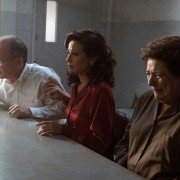 Prawo i porządek: Prawdziwa zbrodnia - Mord Menendezów - galeria zdjęć - filmweb