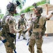 Seal Team - galeria zdjęć - filmweb