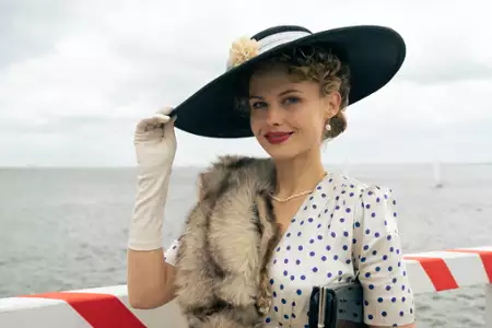 Zatoka szpiegów - galeria zdjęć - filmweb