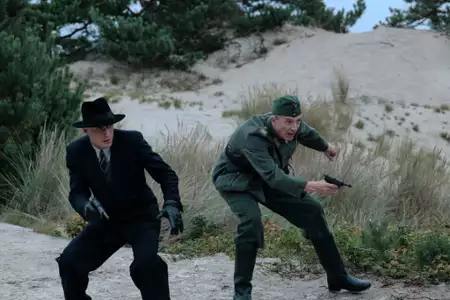 Zatoka szpiegów - galeria zdjęć - filmweb