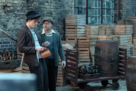 Zatoka szpiegów - galeria zdjęć - filmweb