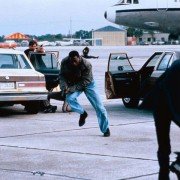 Passenger 57 - galeria zdjęć - filmweb
