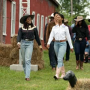 Beyond Black Beauty - galeria zdjęć - filmweb