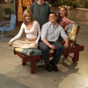 Joey - galeria zdjęć - filmweb