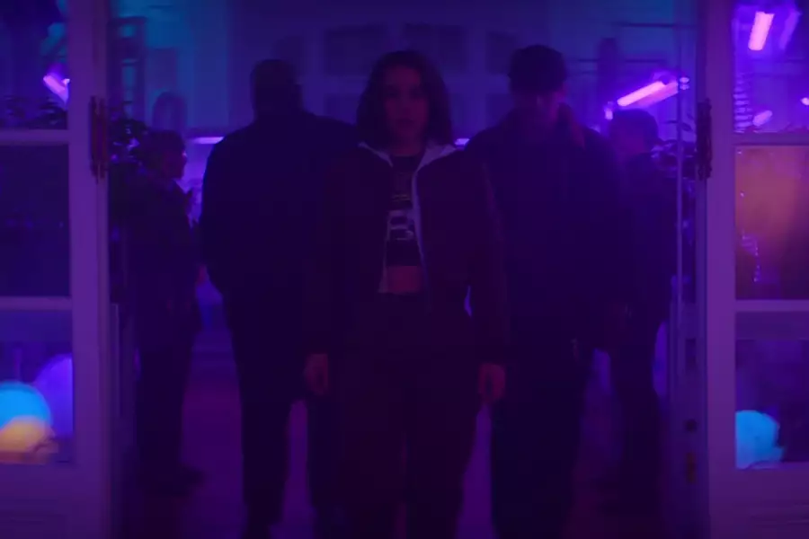 Furie - galeria zdjęć - filmweb