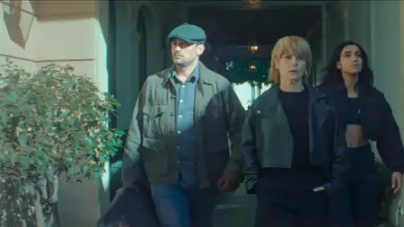 Furie - galeria zdjęć - filmweb